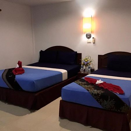 Andaman Beach Resort Ко Джам Екстер'єр фото