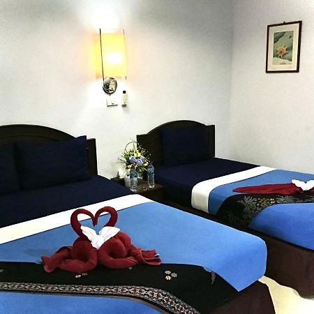 Andaman Beach Resort Ко Джам Екстер'єр фото