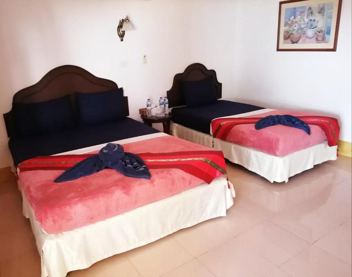 Andaman Beach Resort Ко Джам Екстер'єр фото