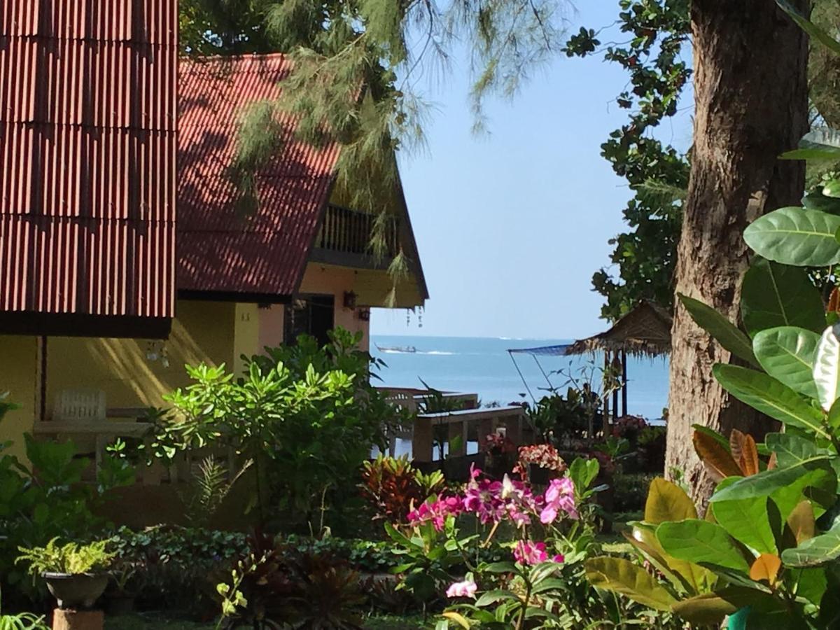 Andaman Beach Resort Ко Джам Екстер'єр фото