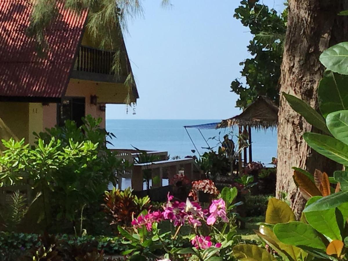 Andaman Beach Resort Ко Джам Екстер'єр фото